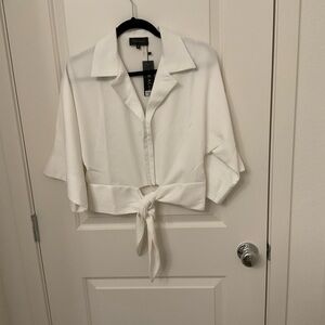 Gracia Elegant White Tie-Front Blouse